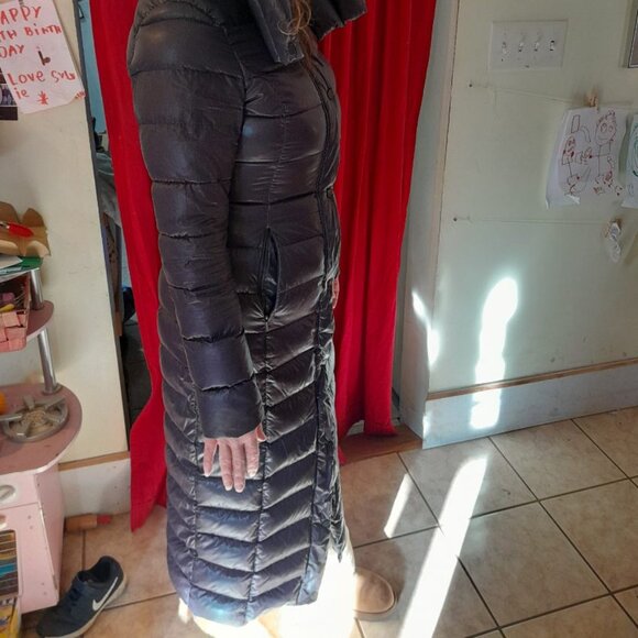 Soia & Kyo Full Length Down Coat, size Small - Picture 6 of 13